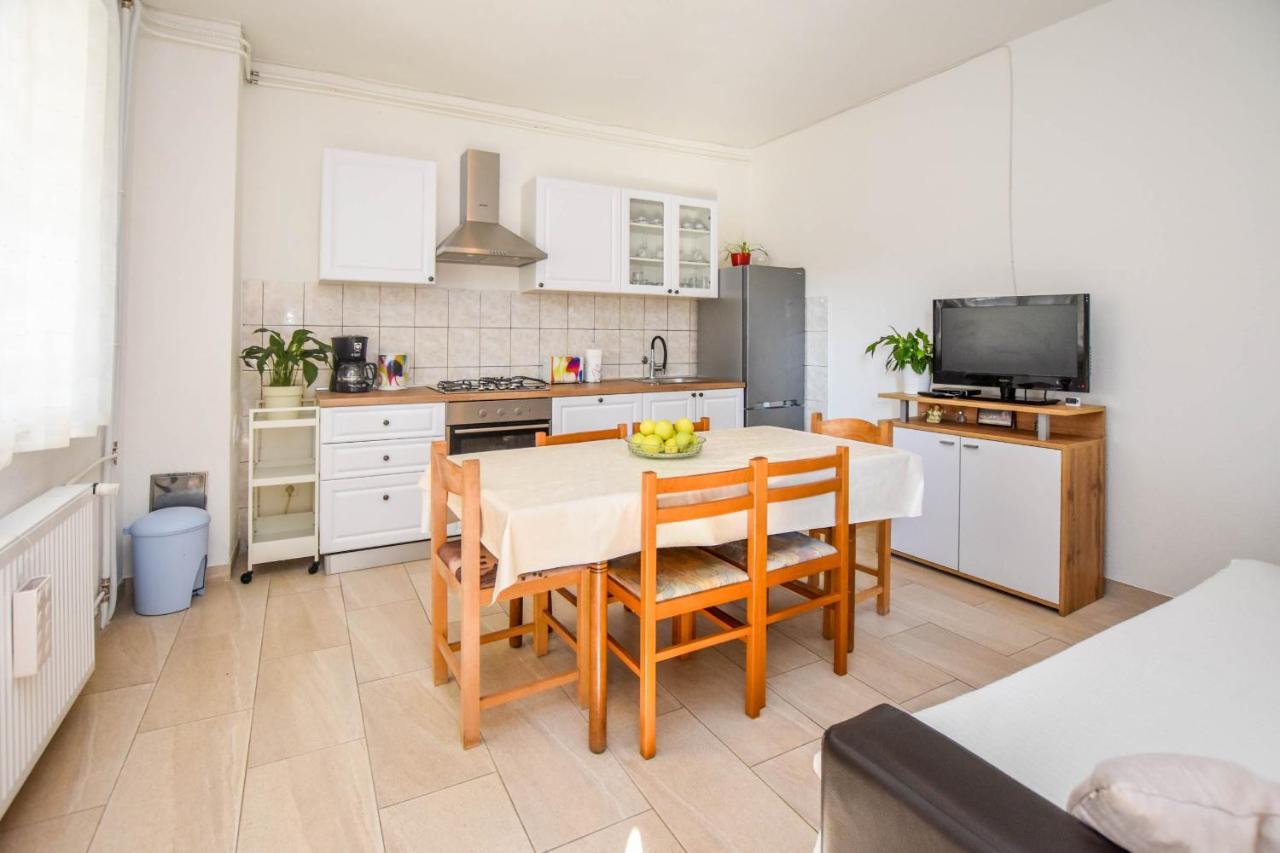 Kuca Za Odmor Lucija Apartment Vrana  Exterior foto